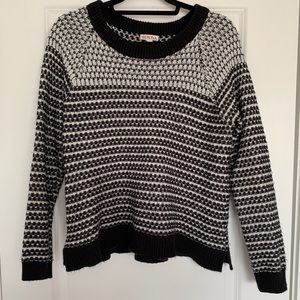 b&w sweater